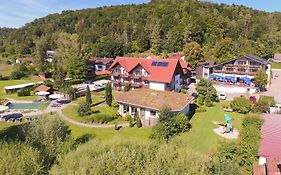 Hotel&Gasthof Zur Linde